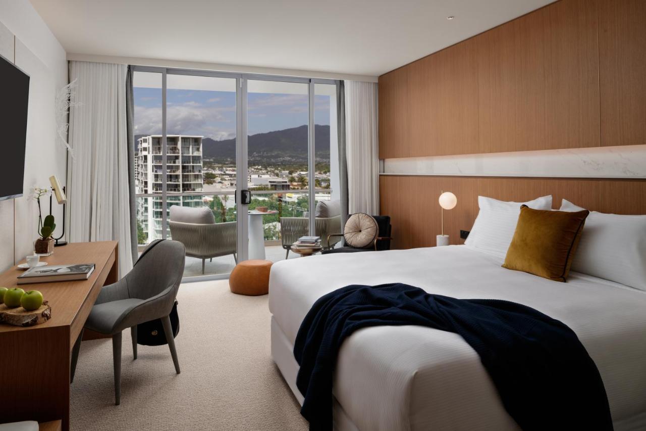 คริสตัลบรูค ไรลีย์ Hotel แคนส์ ภายนอก รูปภาพ A bedroom at the W Hotel, Brisbane